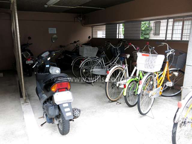 駐輪場、バイク置場