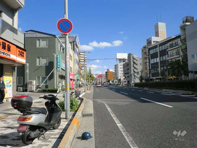 敷地南側は国道2号線に面しています。
