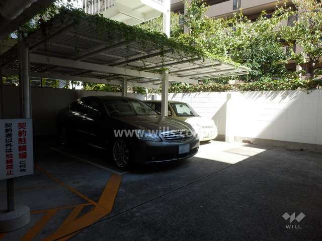 敷地内駐車場（屋外平面式）