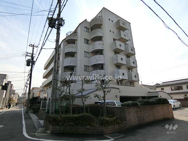 ワコーレヴィエント北青木の外観(北東側から)