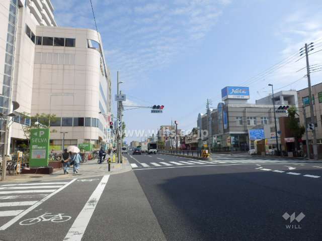 敷地南側の前面道路（2号線）