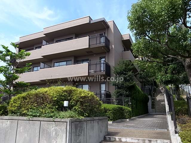 リーベスト御影Ｂ棟の外観（南東側から）