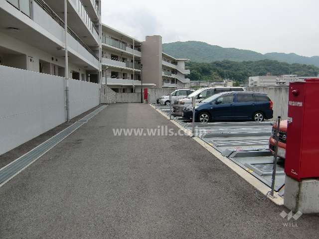 駐車場（Ｂ棟）