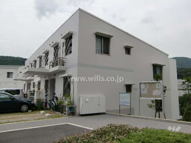 ルネシーズンズガーデン西宮名塩2番館の外観（北東側より）