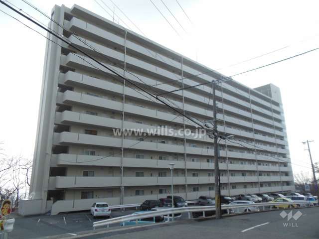 住吉台東住宅3号棟の外観（北側から）