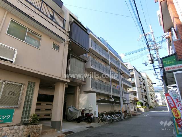 甲南第5東灘ハイムの外観(南東側から)