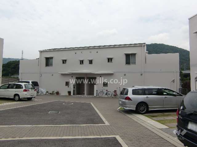 ルネシーズンズガーデン西宮名塩3番館の外観（北東側より）