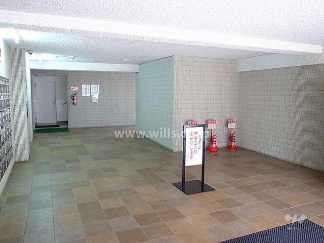 エントランスホール