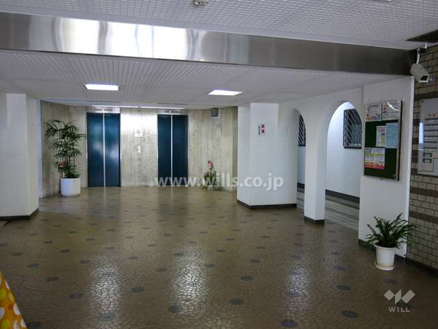 エントランスホール