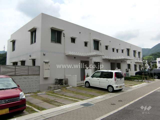 ルネシーズンズガーデン西宮名塩4番館の外観（北東側より）