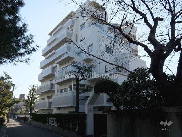 ハイツ住吉川公園の外観（北東側から）