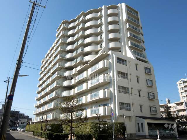 東灘コーストアヴェニュー壱番館の外観（南東側から）