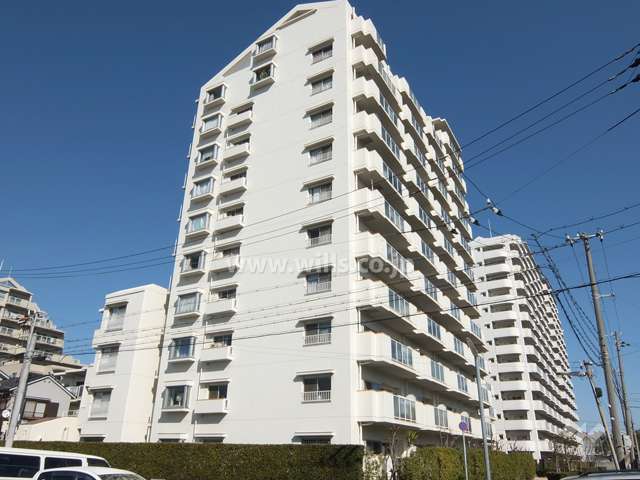 東灘コーストアヴェニュー壱番館の外観（南西側から）