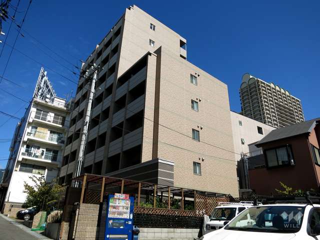 アクロス神戸住吉ステーションの外観（南西側から）