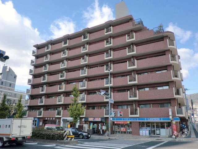 サニーハイツ御影の外観（南東側から）