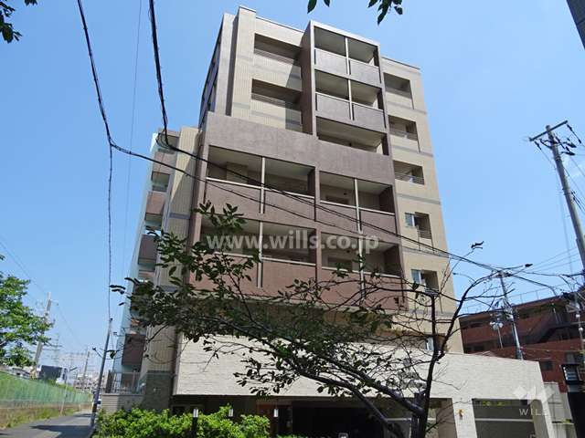 ワコーレ神戸森北町の外観（西側から）