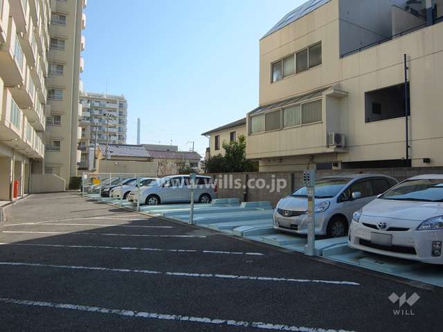 敷地内駐車場（屋外機械式）