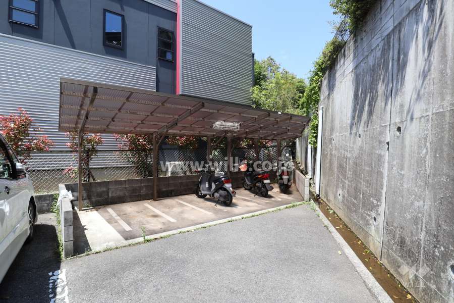 バイク置場