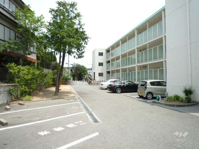 敷地内駐車場