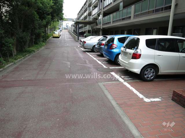 敷地内駐車場（屋外平面式）