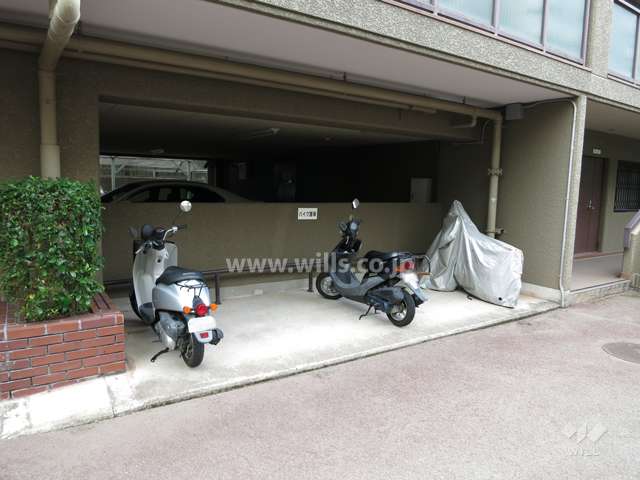 バイク置場