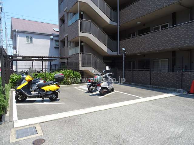 バイク置場