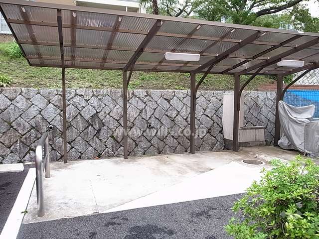 バイク置場