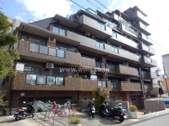 ビバリーハウス本山の外観（北西側から）