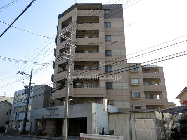 ワコーレアスティオン住吉の外観（北側から）