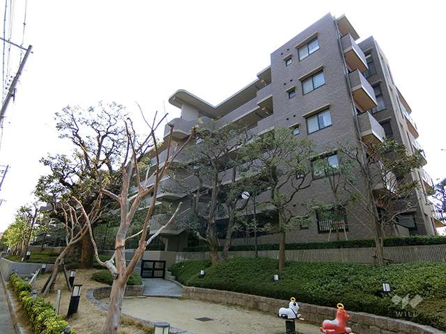 ルネ芦屋川ロザリウムの外観(北西側から)