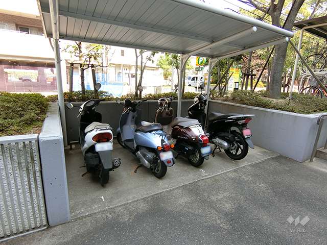 バイク置場