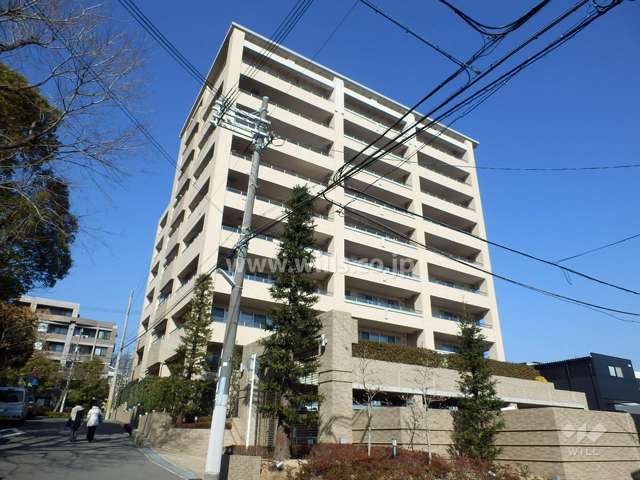 プラウド住吉本町の外観（南西側から）