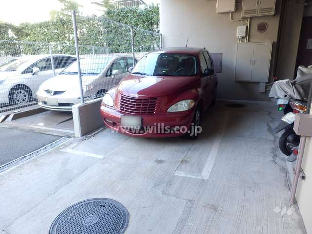 敷地内駐車場（屋外平面式）