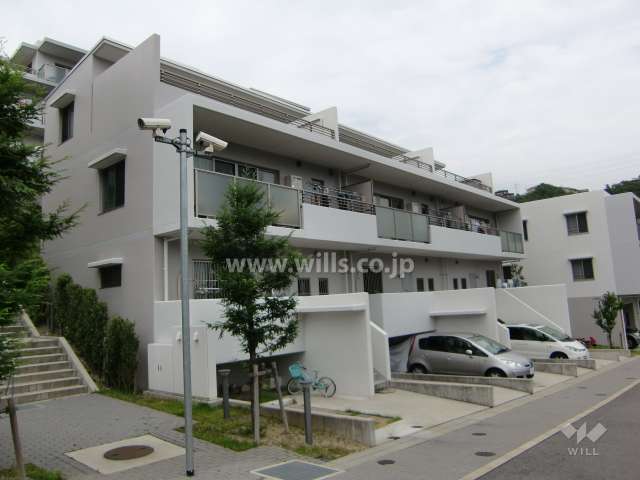 ルネシーズンズガーデン西宮名塩12番館の外観（南西側より）