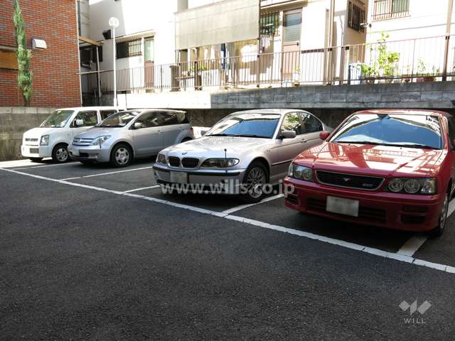 敷地内駐車場（屋外平面式）