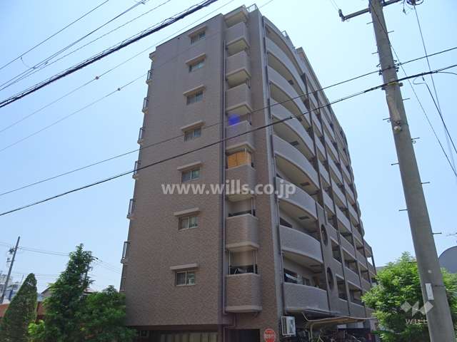 クレアガーデン甲南山手の外観（北西側から）