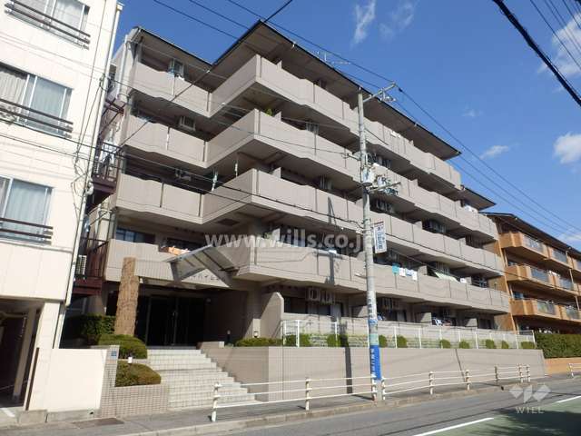 エンゼルハイム本山の外観（南西側から）