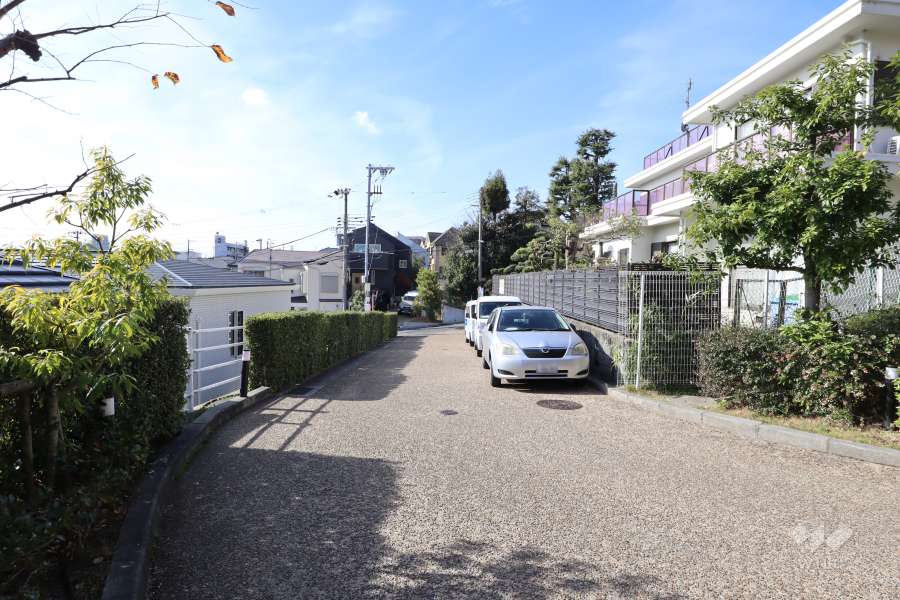 敷地内通路