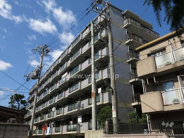 アコード魚崎の外観（南東側から）