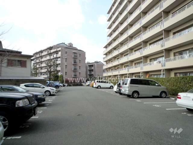 敷地内駐車場（屋外平面式）