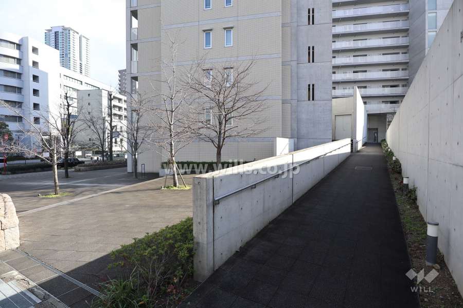 エントランスアプローチ
