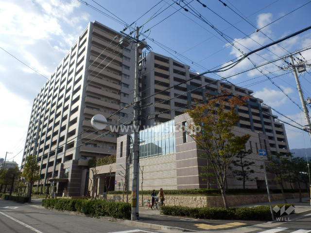 ラ・フルール本山の外観（南東側から）