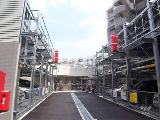 敷地内駐車場（機械式）