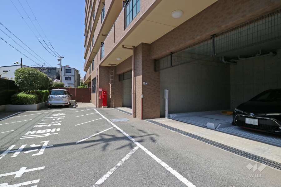 敷地内駐車場（屋外平面式）（屋内機械式）