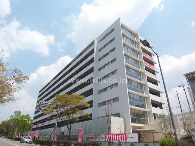 サンメゾン新千里北町ELDOの外観(南西側から)