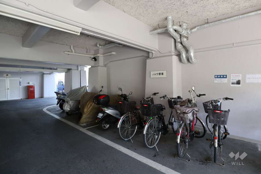 バイク置場