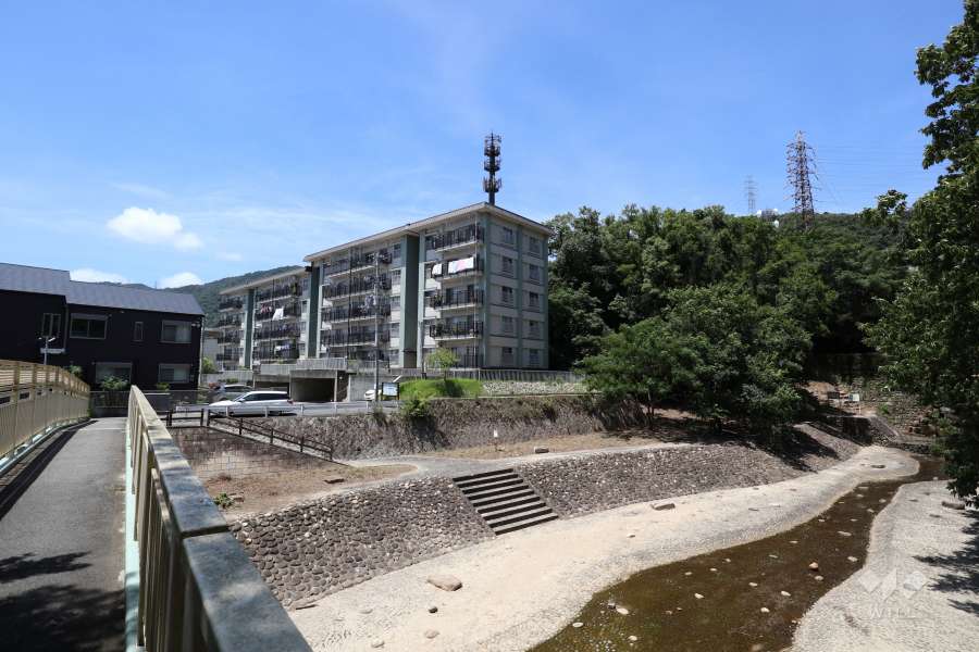 ヒルズ御影山手の遠景
