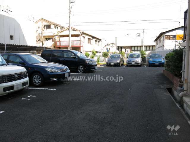 敷地内駐車場（屋外平面式）