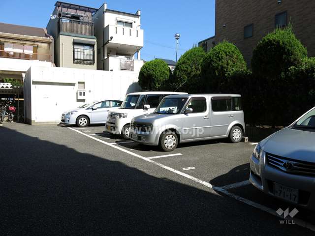 敷地内駐車場（屋外平面式）