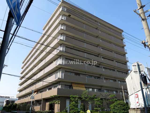 住吉川東パークホームズの外観（南東側から）